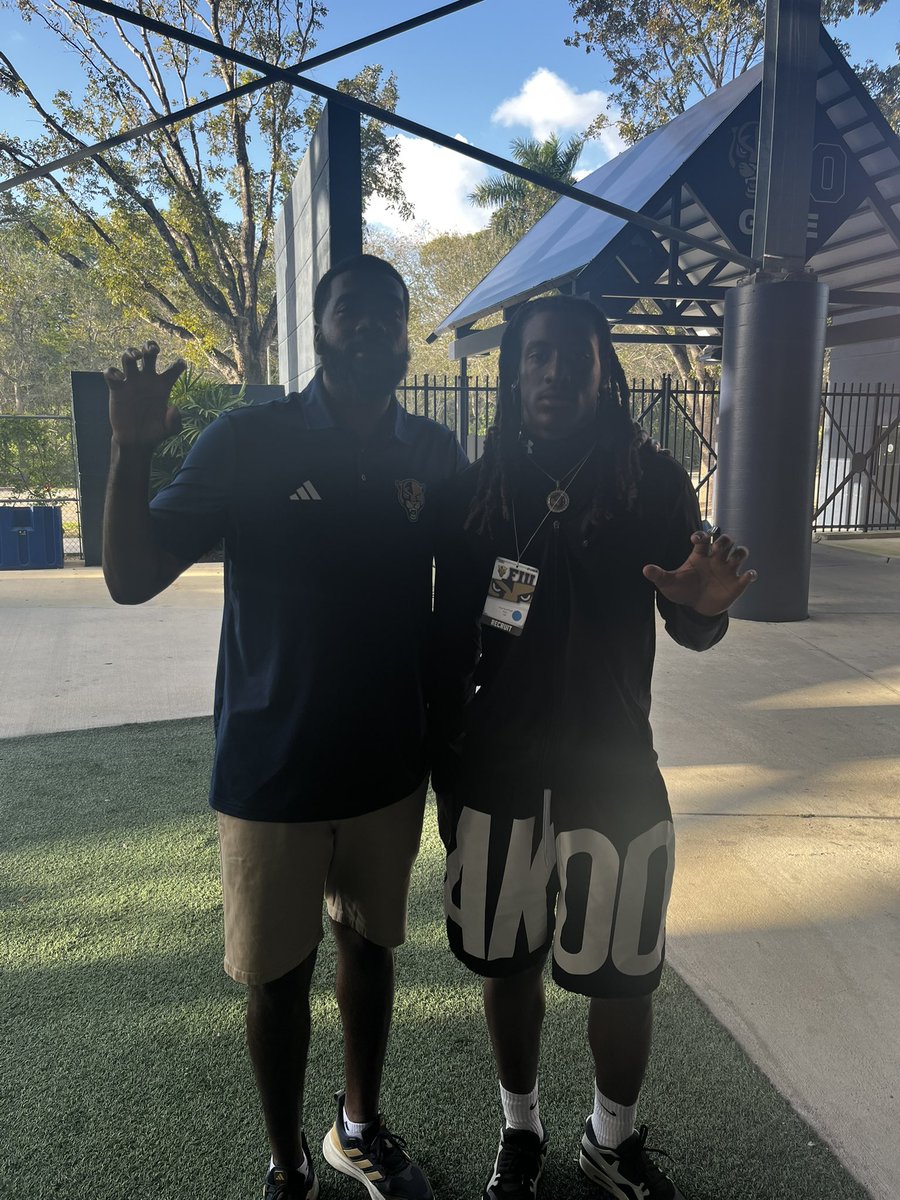 Char’son “TOOT” Floyd tweet media