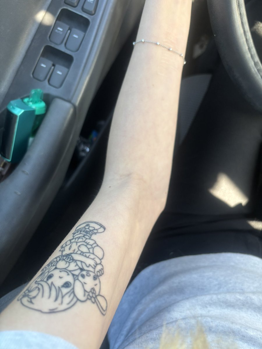 ᕱ⑅ᕱ scarlett tweet media