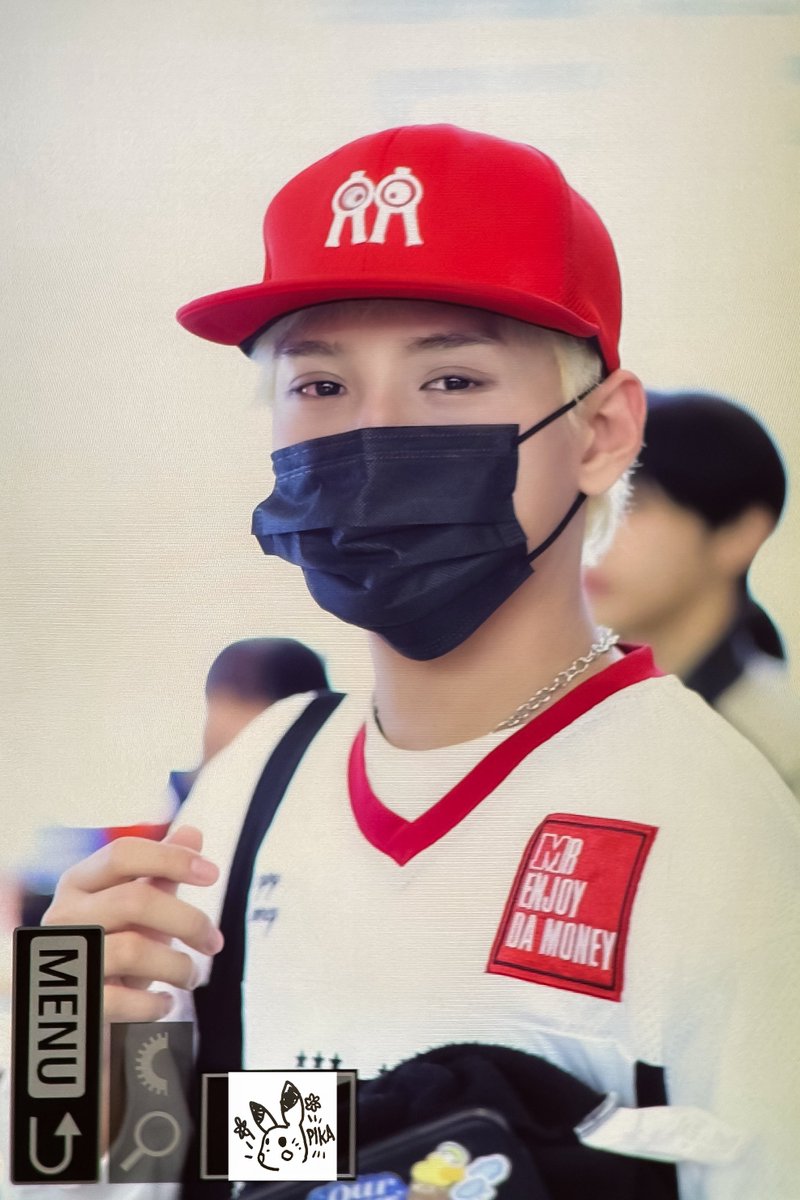 260308 소디엑 자얀 CKG

잘자〜💤

#XODIAC #ZAYYAN 
#ZAYYAN_PIKA_power