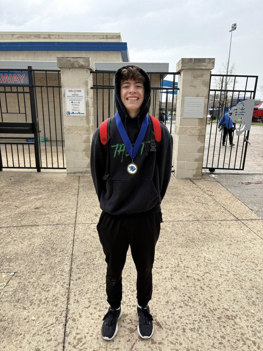 JaysonStogner's tweet image. First place with 12'1" at the Parish Episcopal Panther Relays today in the cold and rain... 

#THEquesT continues. #FTB 

@BBBurruss @CoachZBirdwell @TiogaAthletics
