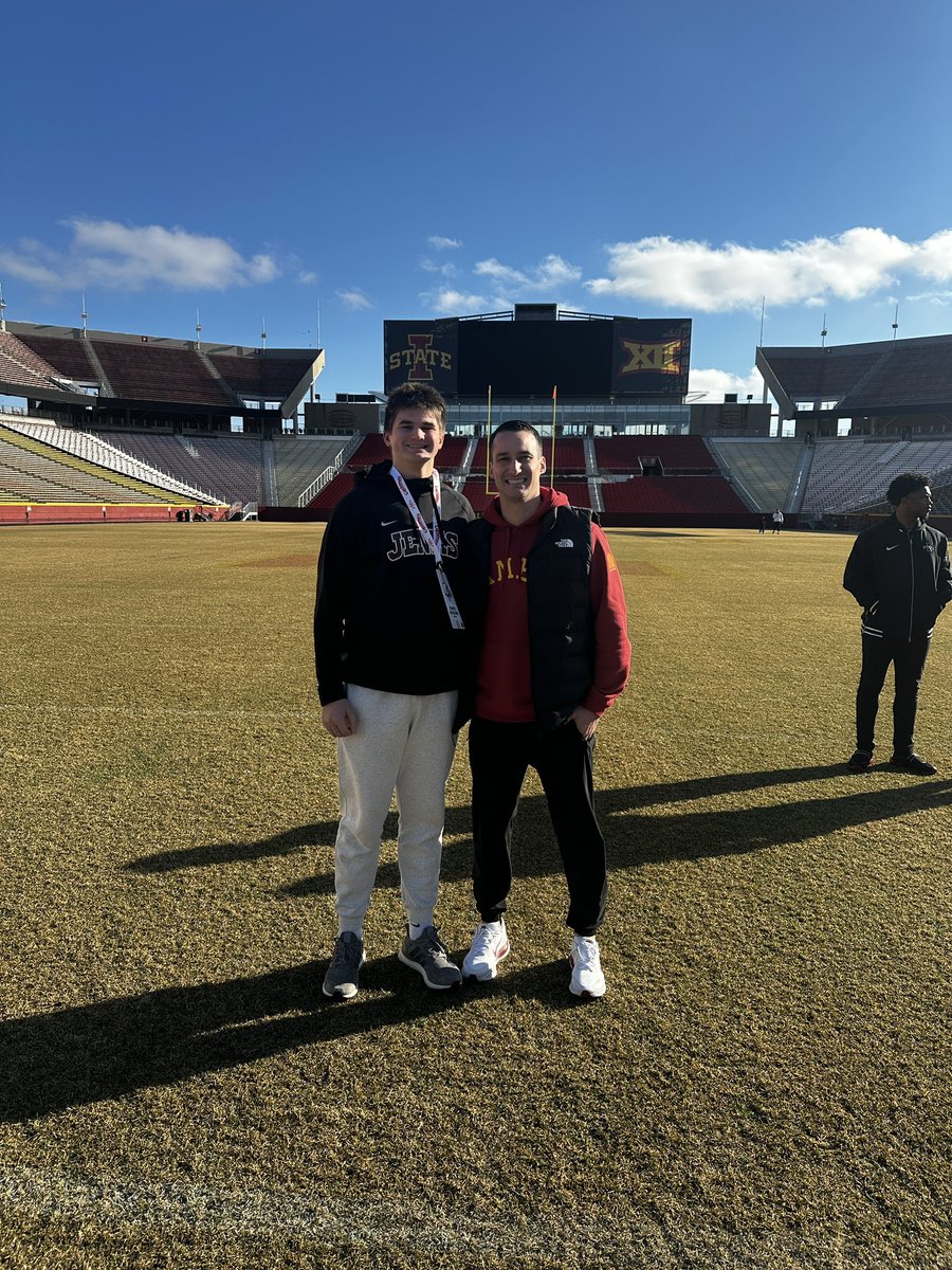 SamMcKeown09's tweet photo. Had a great time at Iowa State University @CycloneFB today at their junior day. Thank you @CoachRobGrande and @Coach_Pavlik for having me

@JenksFootball @CoachAdamGaylor @_CoachGreenwood @landismorris_iv @RecruitJenksFB @KohlsSnapping @Coach_Casper https://t.co/2GCtPje4mi