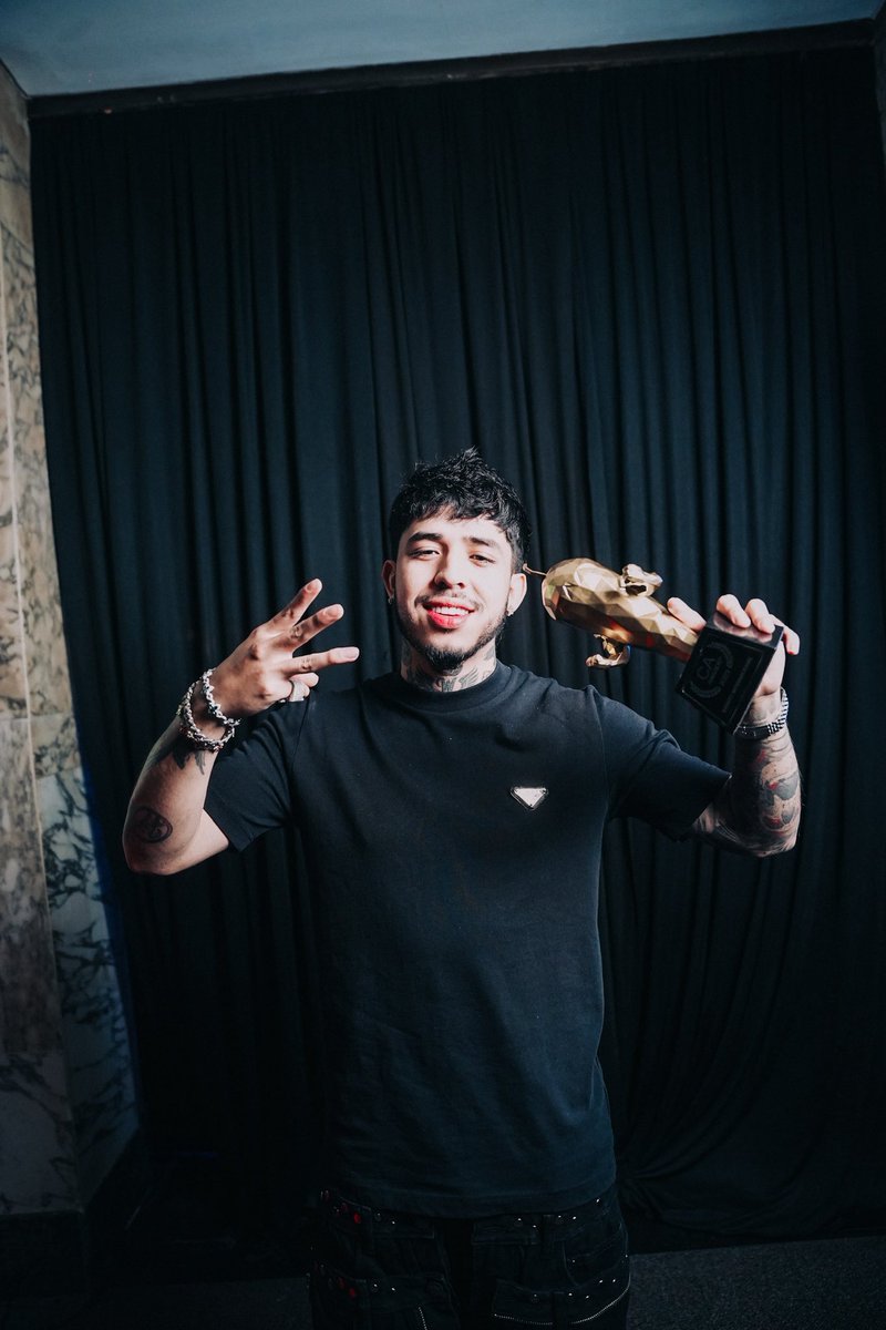 Coscu Army Awards 🏅 tweet media