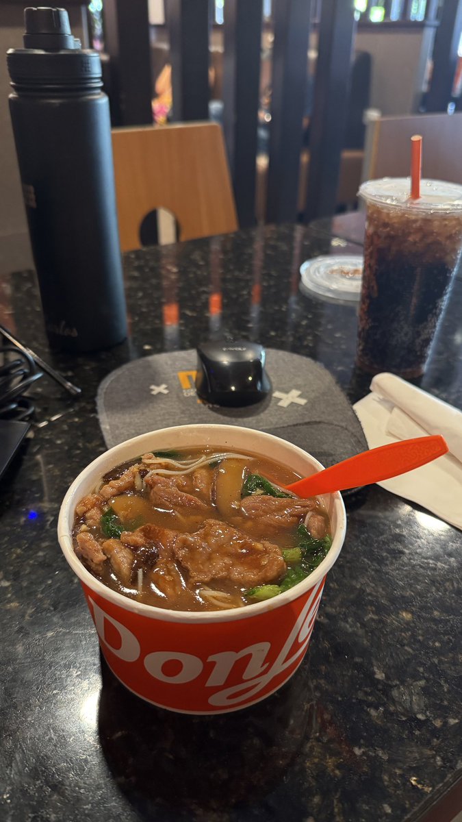 iancarlosventas's tweet image. Seguimos “DOCTORANDO ANDO” hoy VIRTUALMENTE con un Doctor desde Peru 🇵🇪, vamos con todo y como dice la juega Polo, “EDUCATE LO MÁS QUÉ PUEDAS” #drventas #doctorando #ando 🇵🇦🥇👨‍🎓💡🎬🛜💪🎤🥼🎓