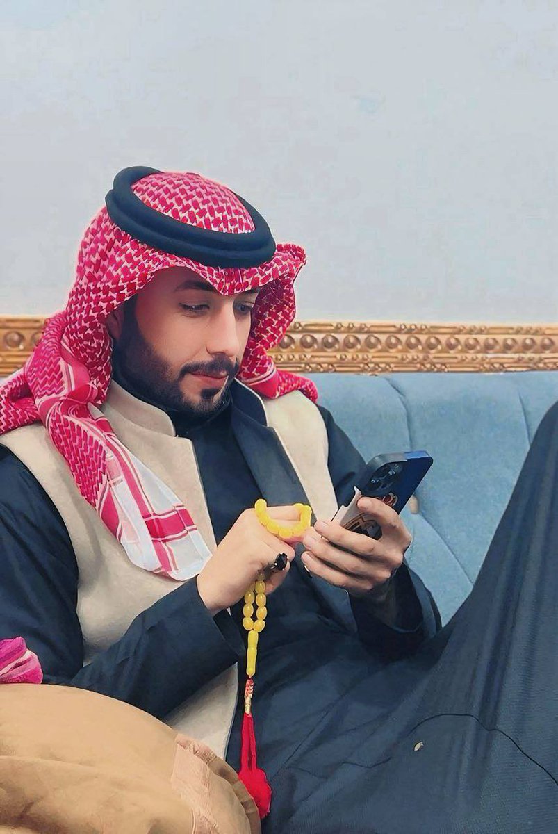 _1f65's tweet photo. من ضاق صدره من لزوم الرياجيل
لاعاد يضرب للرياجيل صدره https://t.co/tZsz7NVj6y