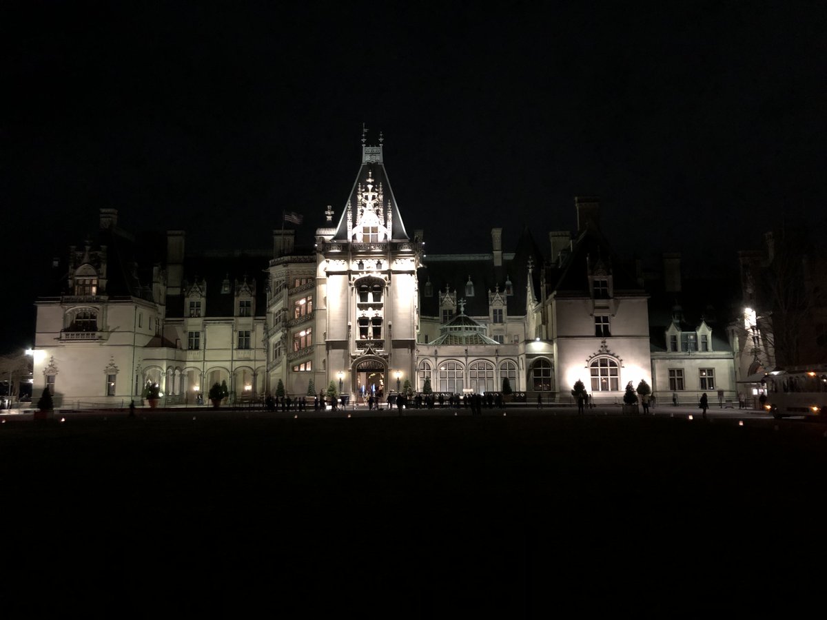 elisa_comer's tweet image. So, a totally non-health question... please leave a reply!

What is something we don't know about you ? Share a picture?

I'll start, I'm a pianist. Last concert was Biltmore House for Christmas.

#CommunityBuilding 
#justforfun 
#Sjogrens
#BrainTumorWarrior
#RheumatoidArthritis