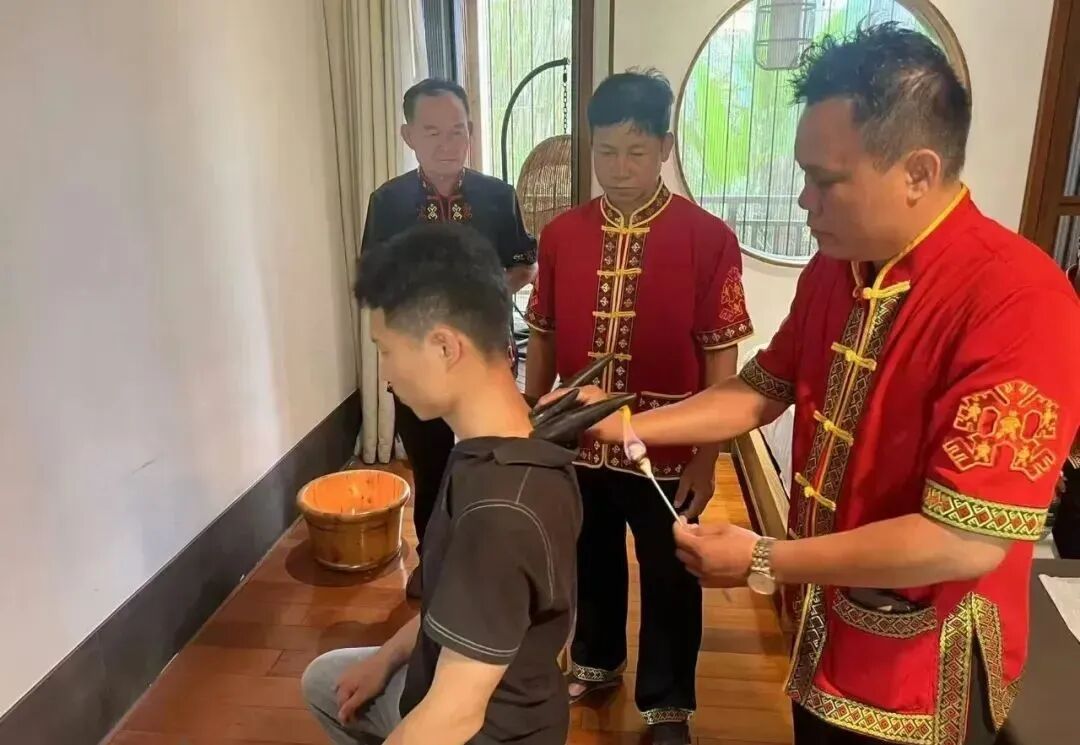 Hi Baoting tweet media