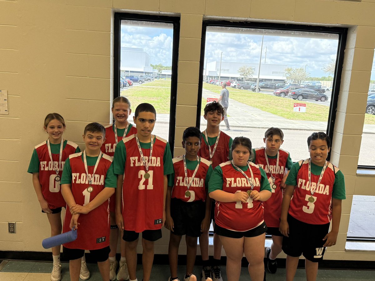 Walker Middle Magnet IB World School tweet media