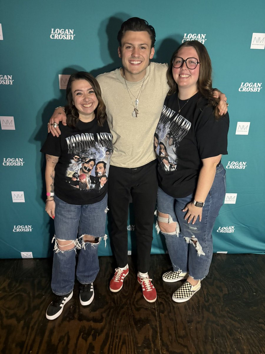casssiee_xoxo's tweet photo. Needing another road trip with Kenzie to see Brad https://t.co/HBGvnPE8Iy