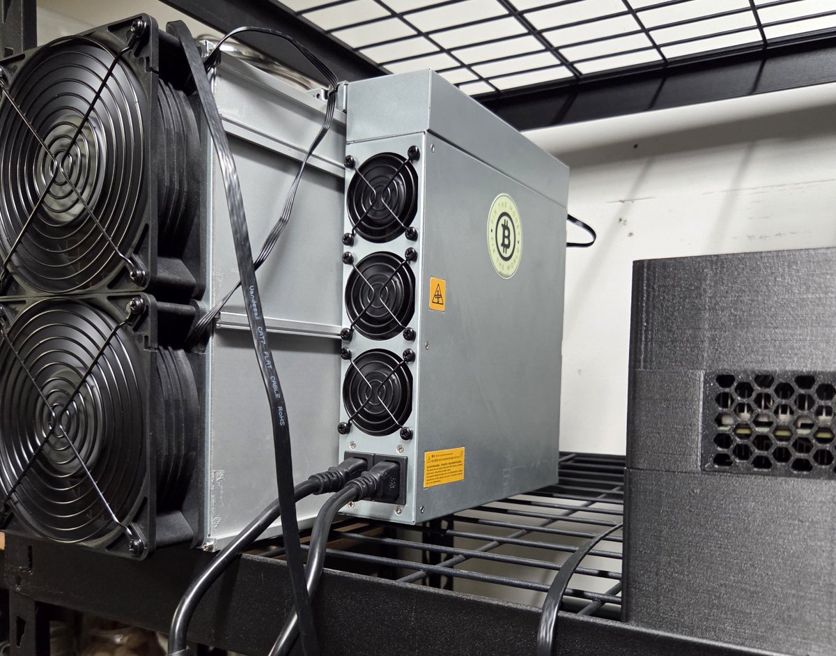 Huskuldar tweet media