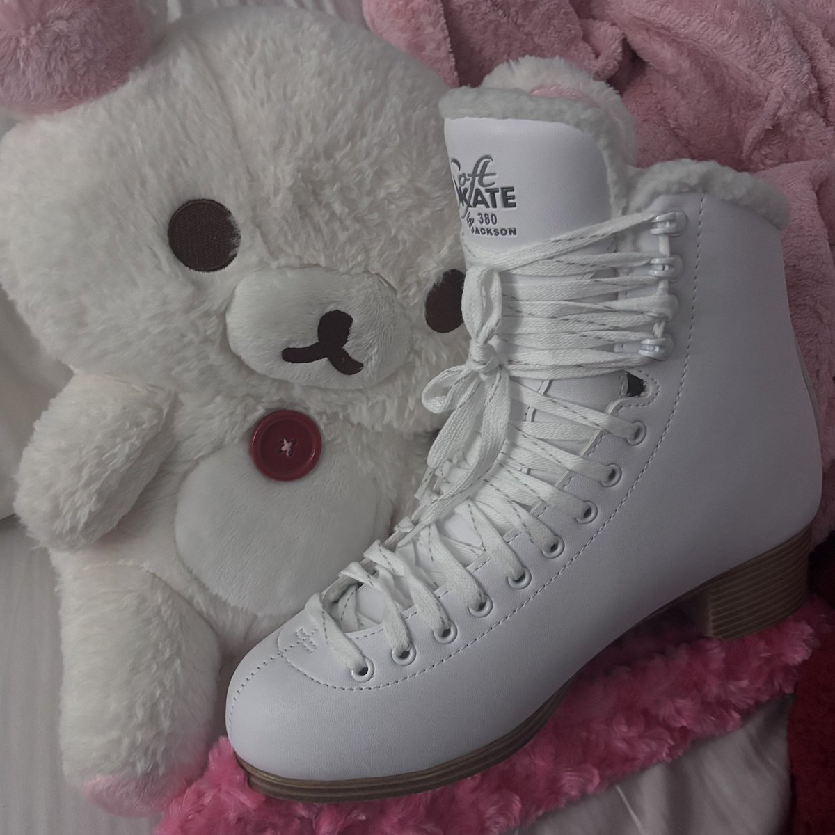 DokiDeReal 🐾 IRL Acc ❤️‍🩹 tweet media