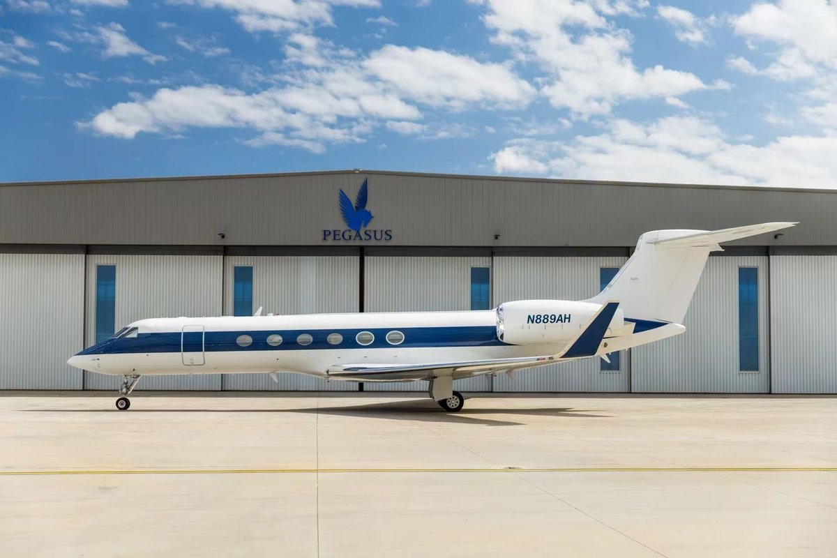 luxurylifestyle's tweet image. Pegasus Elite Aviation Introduces Starlink-Equipped Gulfstream V to Global Charter Fleet luxurylifestyle.com/headlines/pega… #privatejet #privateaviation #privateflying #aviation