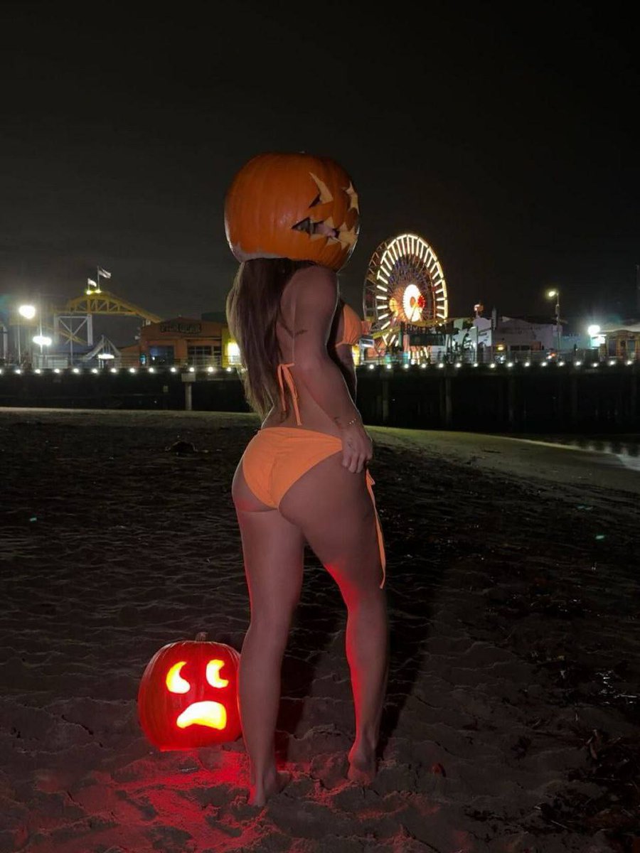 Nudiction (@nudiction) on Twitter photo 