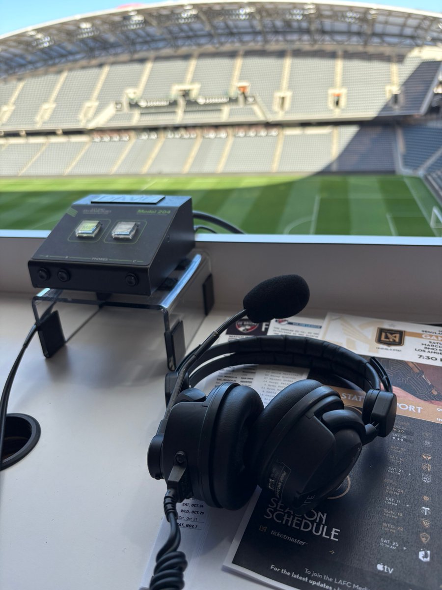 TalkSoccer's tweet image. Always happy to be at work!
@LAFC host FC Dallas tonight on the @espnlosangeles app at 7pmPT
Join me! #playbyplay