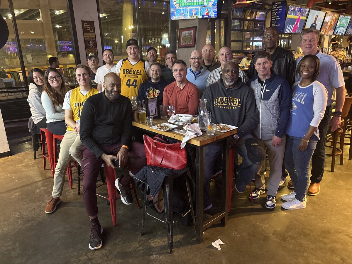 DragonClub tweet media