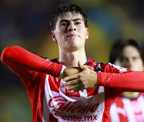 Hay que decir una pequeña verdad que a muchos en Guadalajara les va a arder.

Pato salas >>> Hormiga gonzález.

Pato tiene MUCHAS mas cualidades de delantero, no falla 20 oportunidades y mete una.