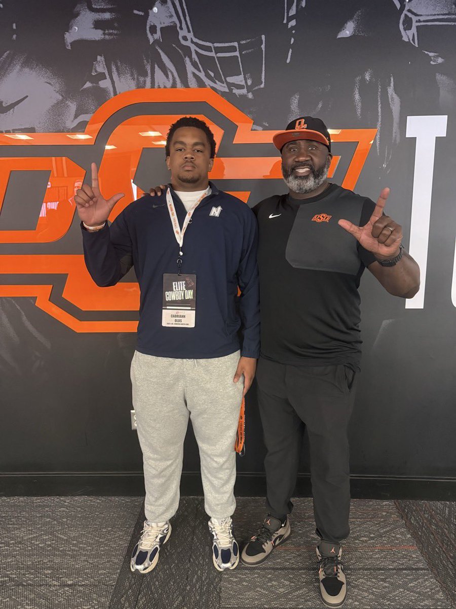 Cadriann Olds ⭐️ tweet media