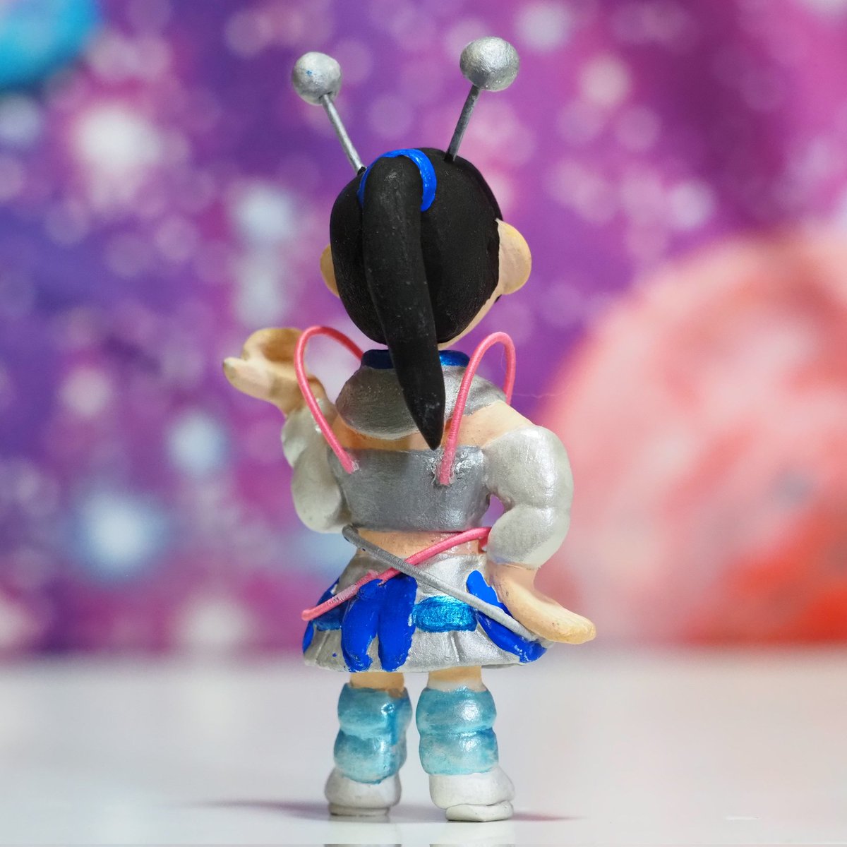 ss4235548ss's tweet photo. #宇宙カラノ侵略者 #セイラ・ドン の人形です。ポニテです。アー写のポーズっぽいです。顔もなんとなく似ました。細いお腹がいっぱい出てるとらしくなります。ラストライブ楽しみましょう🇯🇵🛸🇵🇭 https://t.co/zyVDwiYGLS