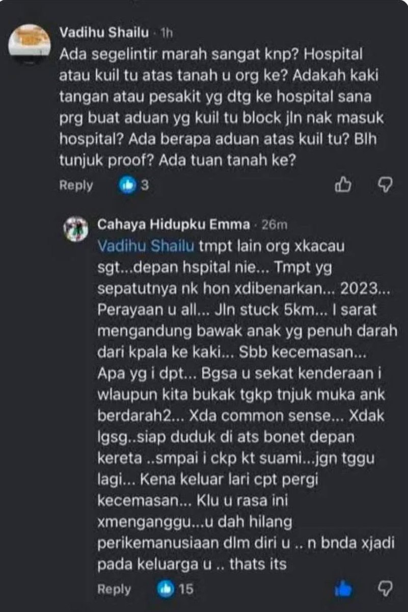 Kita HON depan hospital pun tak boleh yang ini siap boleh block jalan depan hospital? Pemimpin pun buta diamkan saja puluh tahun

Kalau dah membabitkan keselematan rakyat patut ambil tindakan cpt. Laluan hospital tak boleh disekat! Ini bt perarakan lg