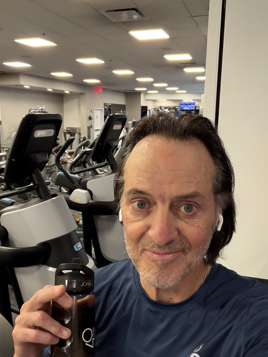 John Legere tweet media