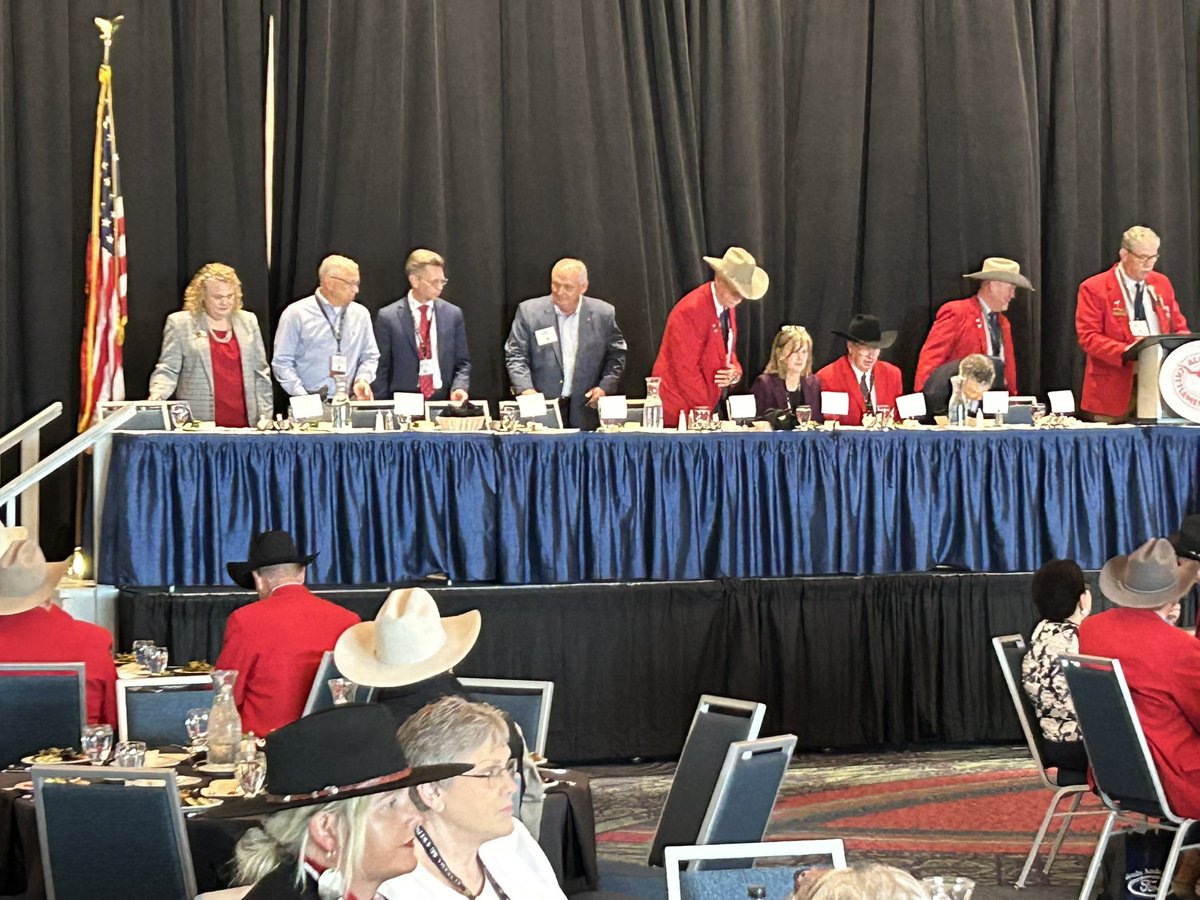 Eric Mackey tweet media