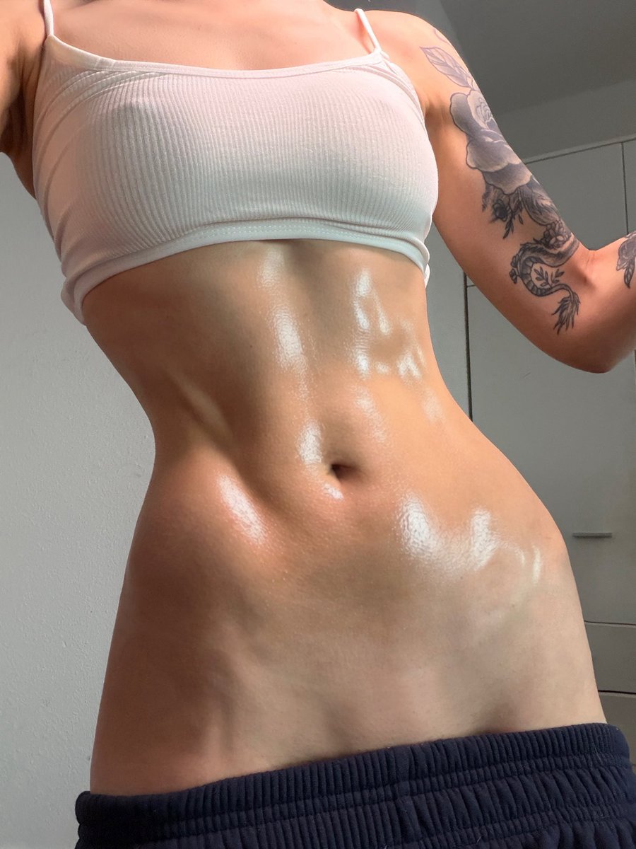 annamegadone99's tweet photo. Be brave enough, to open the comments ;) https://t.co/FxXRIa6e2b