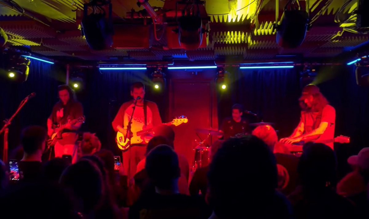 Terno Rei Info tweet media