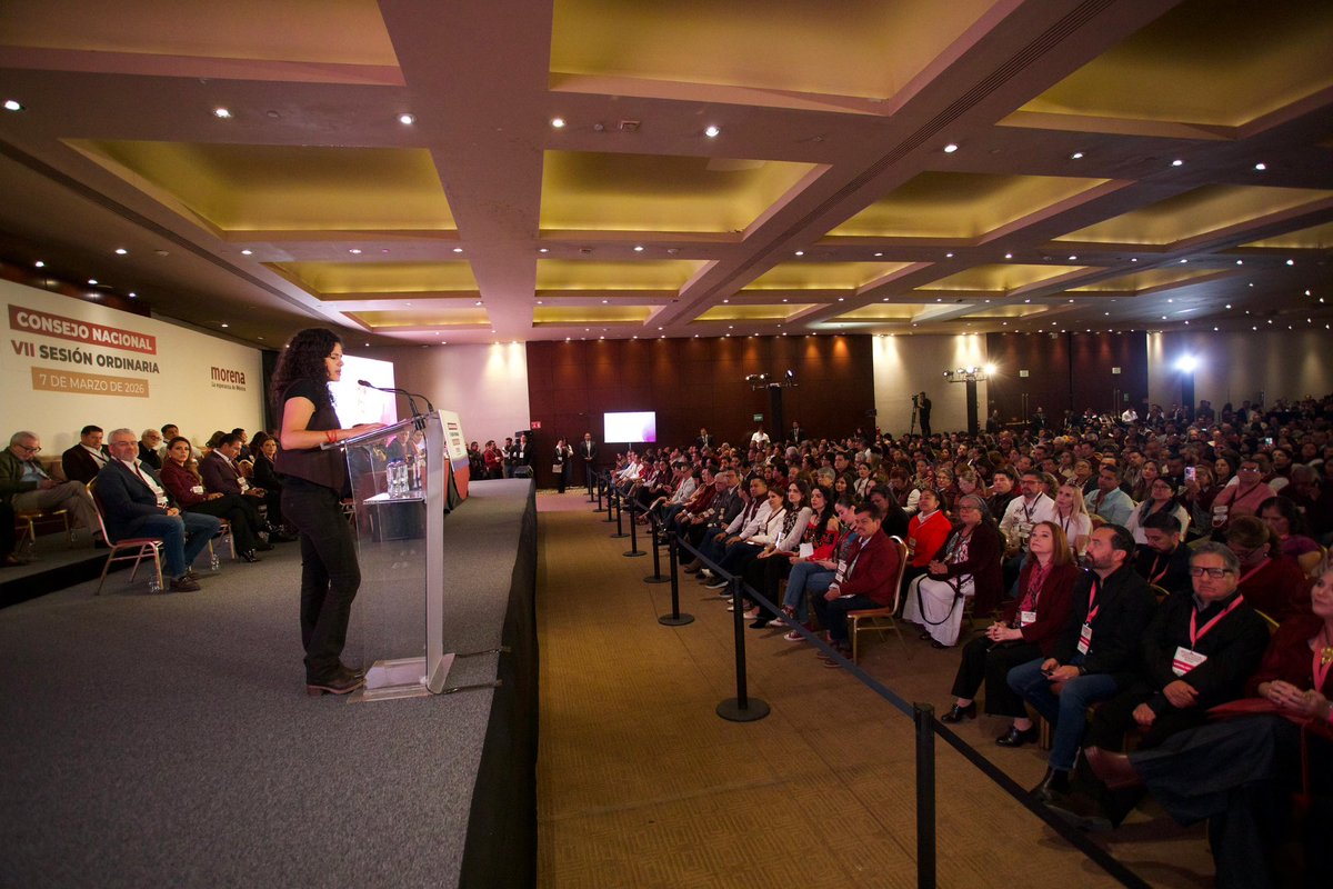 Hoy participamos en la VII Sesión Ordinaria del Consejo Nacional de <a href="/PartidoMorenaMx/">Morena</a>, un espacio de diálogo, reflexión y organización para seguir fortaleciendo nuestro movimiento.

Con unidad y convicción renovamos el compromiso de continuar impulsando la transformación de
