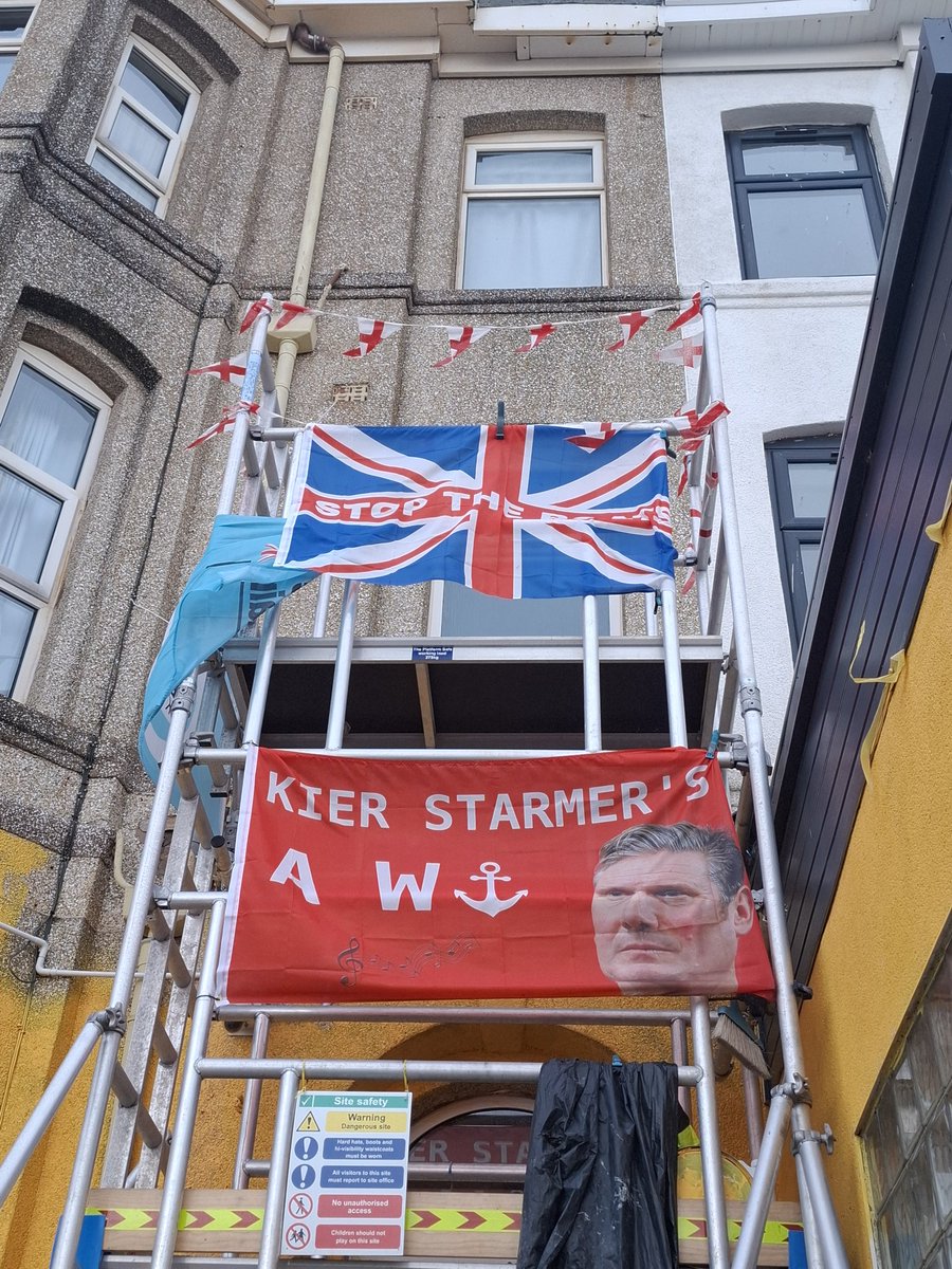 SunnyDeesBPL's tweet photo. @Keir_Starmer Well at least we still live in a democratic society and you take on the chin, the more negative comments... In Communist Blackpool you'd get an ASBO lol https://t.co/oPzYcytVTy