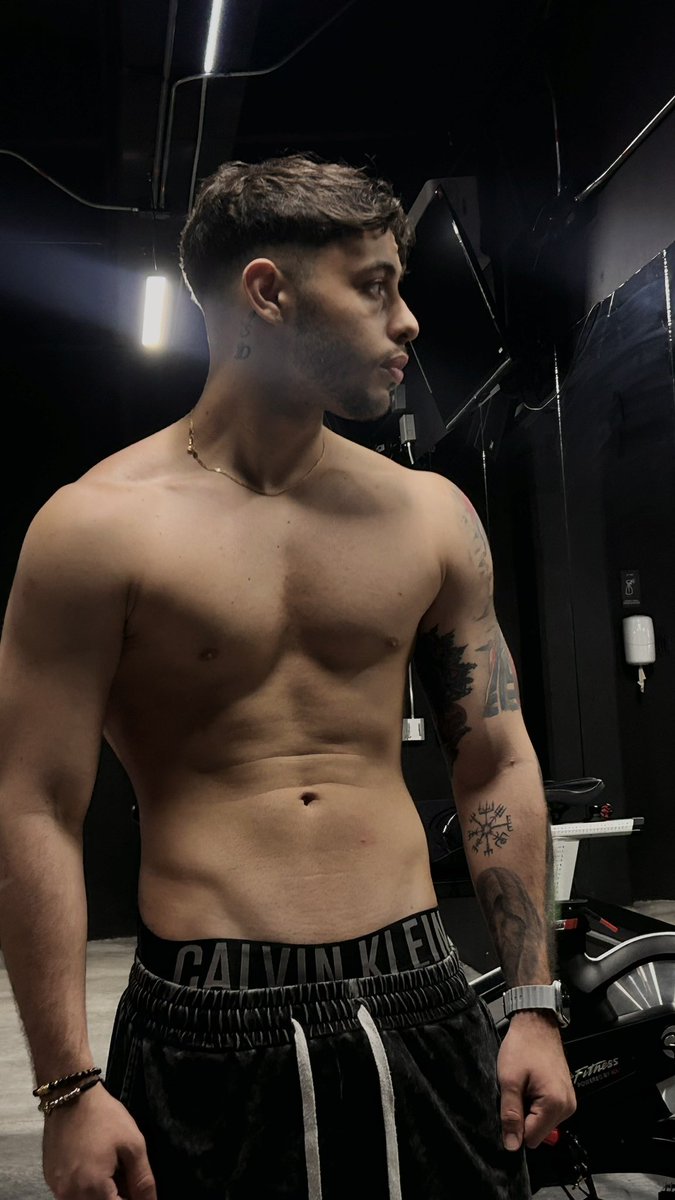 Austin_Col tweet media