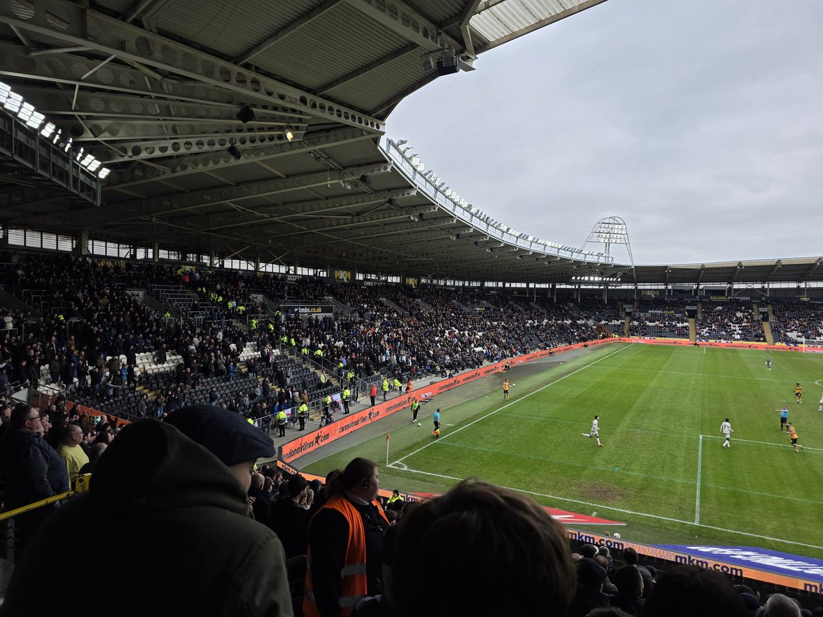 Cbacbt's tweet photo. Hull away. Another 3 points. Millwall are massive. https://t.co/VGjwGQl1QL