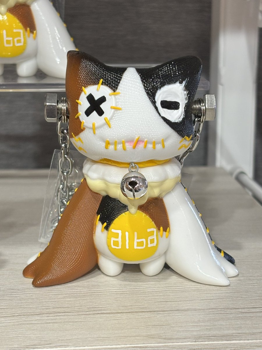 yu_kidenki_alba's tweet photo. alba 本日は10:00 Openです🐈‍⬛
こちらの投稿で招き猫展までの納品分投稿完了です！

Elfrog工房様　@Elfrog8 
albaコラボのフランケンパッチ✨✨✨

Elfrog工房様✖︎albaのコラボソフビになります♡
当店でしか購入できないので是非albaまでお越しください！

ご来店お待ちしております🙇

猫雑貨屋　alba
〒764-0028
香川県仲多度郡多度津町葛原979-1

@Elfrog8 
#elfrog工房 
#フランケンパッチ
#albaコラボ
#店主が初めて買ったソフビ
