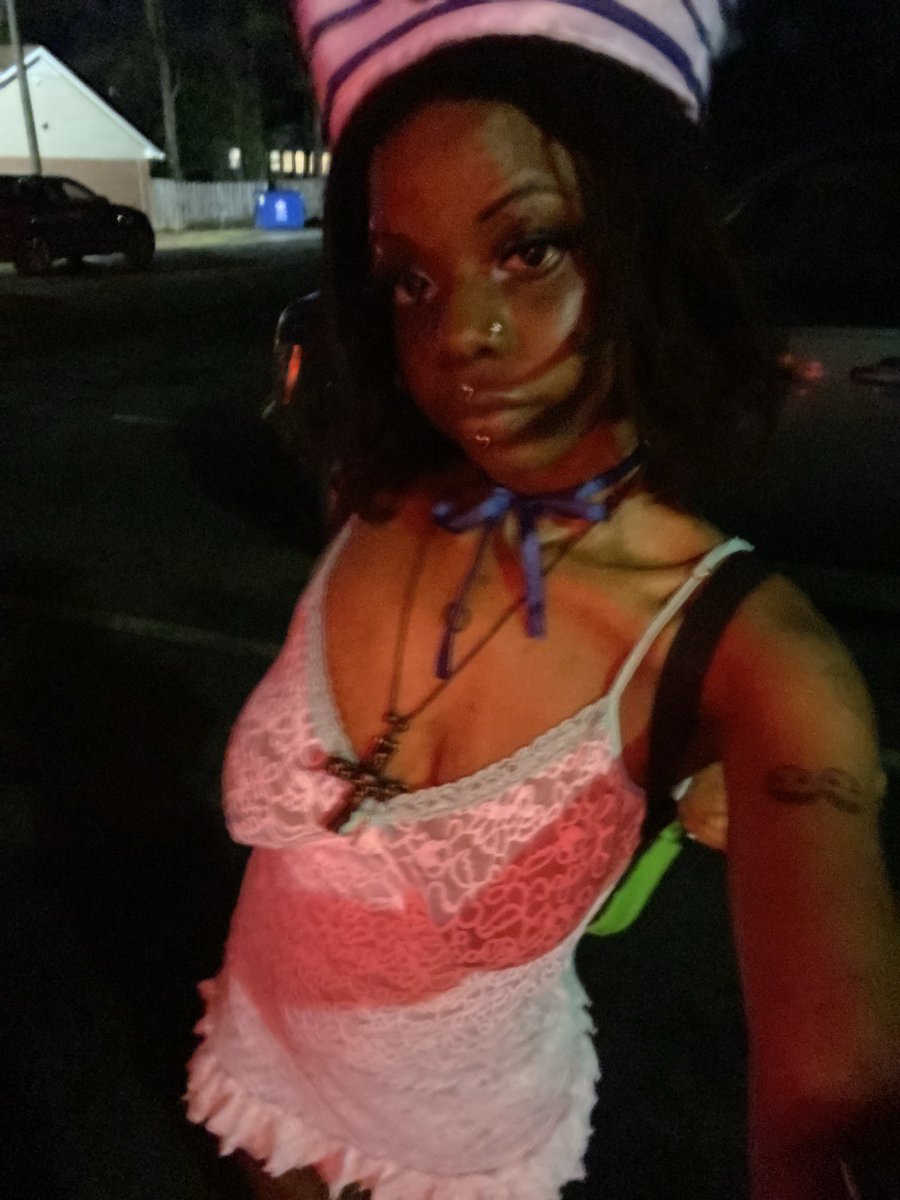 constance°❀⋆🇭🇹🪓 tweet media