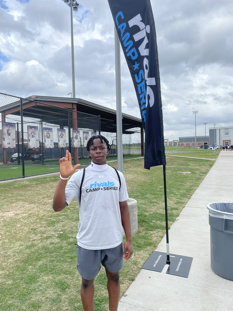 MICHAEL FANEYE tweet media