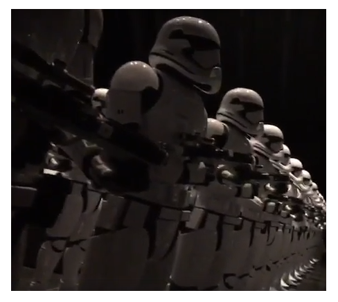 sw_edge's tweet photo. #FirstOrder troops lined up at attention, guarding the set at night.
#starwars #galaxysedge #riseoftheresistance #backstage https://t.co/062AChxAnN