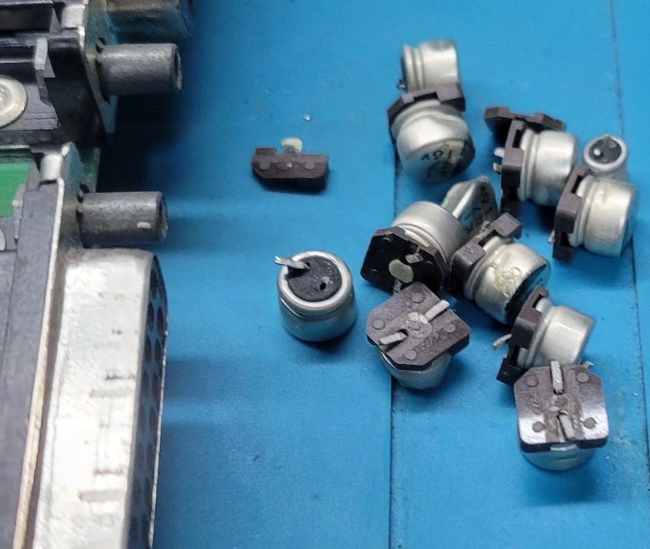 Andrew's Tech Break tweet media