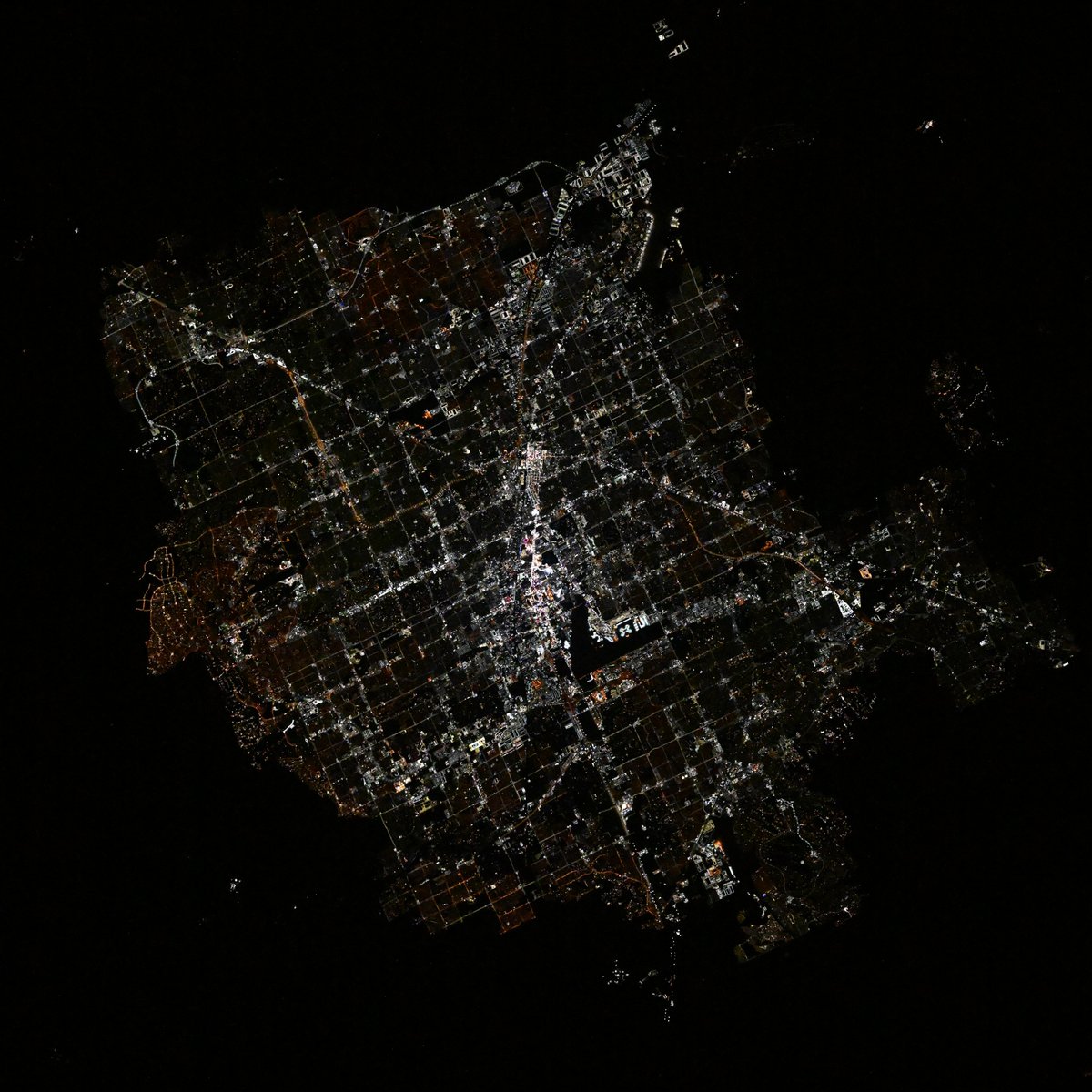 Don Pettit tweet media