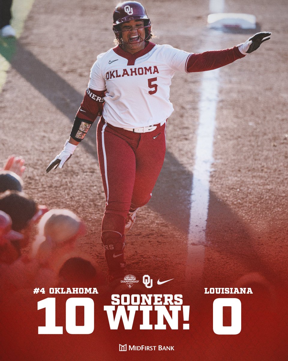 OU_Softball's tweet photo. keep swingin' Sooners 🎆

@MidFirst | @OU_Athletics https://t.co/LMAPQ36nTY
