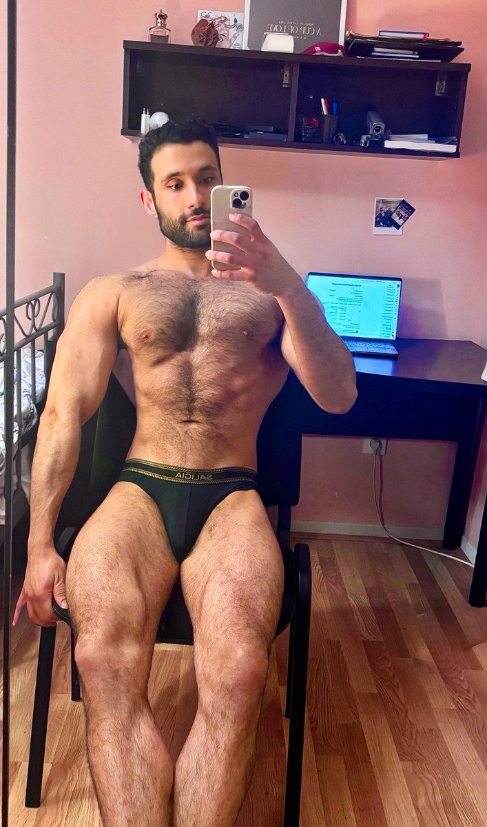 I was dying for you, I was dying for you, I was dying for you 🏰🔊