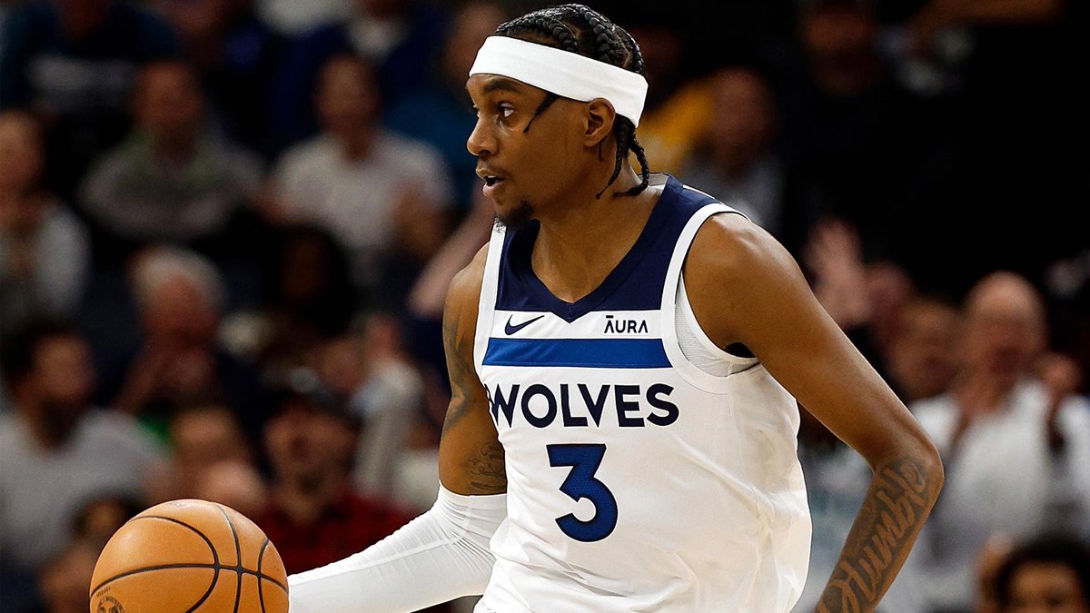 𝒃🏀 tweet media