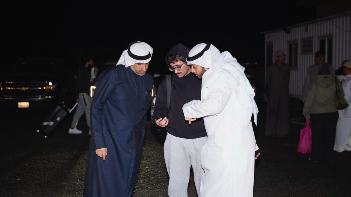 kuna_ar's tweet photo. الخطوط الجوية الكويتية: مسافرو الرحلة المخصصة لنقل المواطنين العائدين من مانشستر عبر مطار الدمام يصلون إلى حدود الكويت

- يبلغ عددهم 158 مسافرًا والشركة تواصل جهودها لخدمة الوطن والمواطنين بالتعاون مع الجهات المعنية

https://t.co/WFX1UWbU6V

#كونا #الكويت https://t.co/cBQ4T2I95U