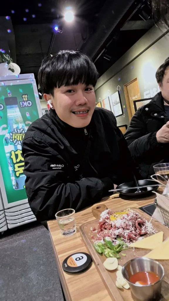 offnoob1's tweet photo. ว่างวันไหน ก็นัดน้องไปหานะครับ 🤣 หาค่าขนมนิดหน่อย🤭 https://t.co/rDNgitwABM