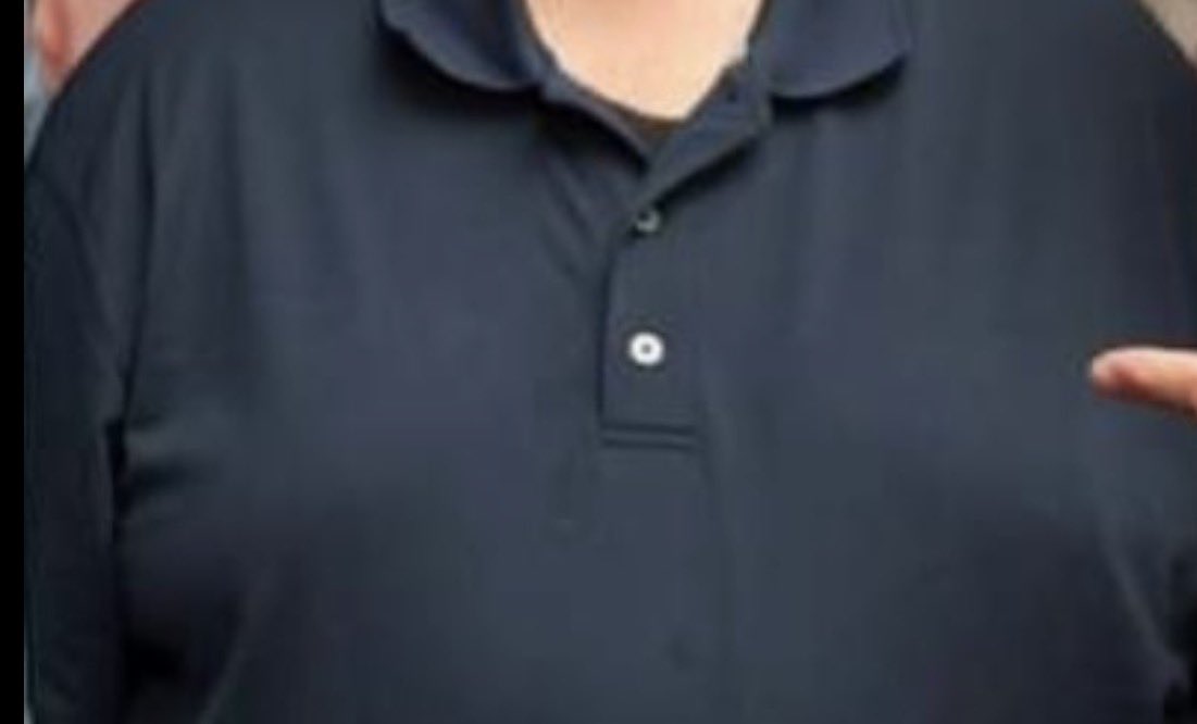 bustone_mike's tweet photo. @PeggyWaddles I see the resemblance with his DoubleM sized man titties! HAW,HAW,HAW,HAW! #JustLikeMommy #TitsForDays https://t.co/RxwePOlAwx