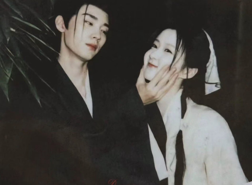 hiimseewead's tweet photo. 주익연이 포상은 볼 찌부하는거 좋아하는 콤 있음/// https://t.co/ygCZCO4esF