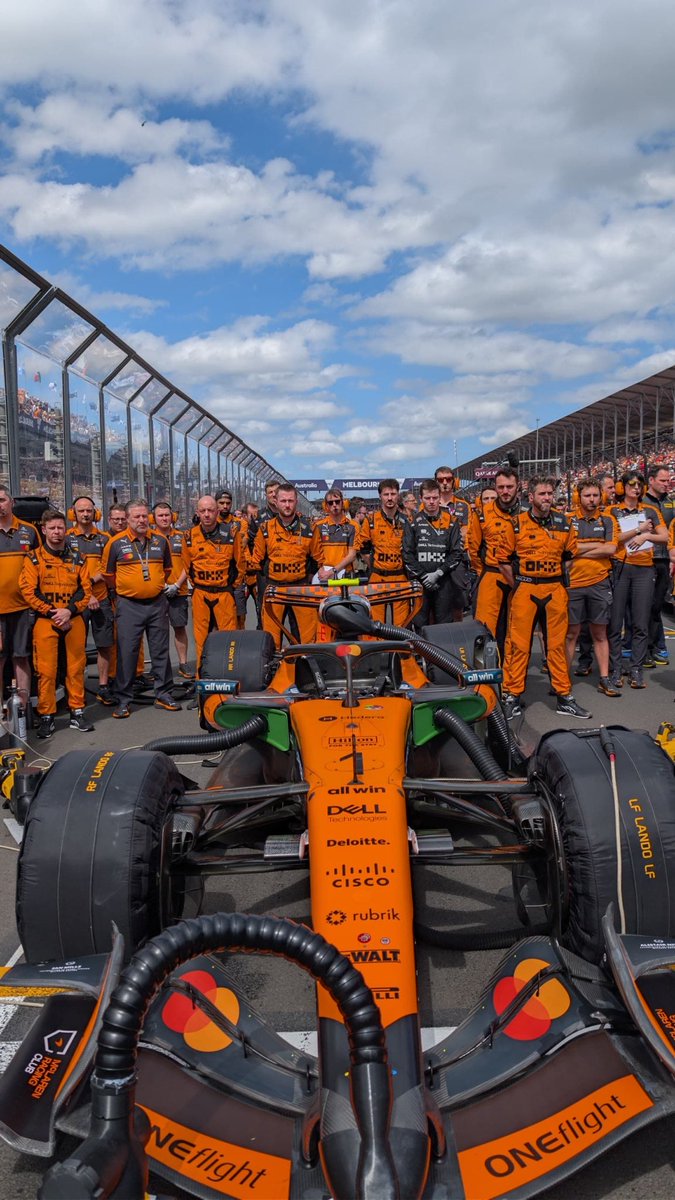 McLarenF1's tweet photo. In position 👊

#McLarenF1 | #AusGP 🇦🇺 https://t.co/UQJMtDaXlT