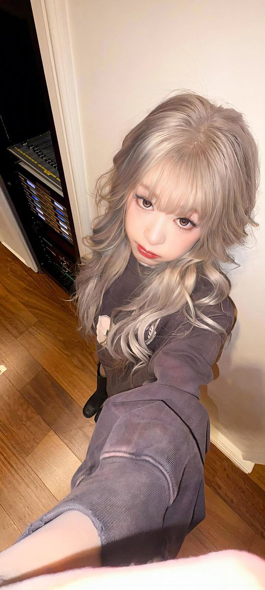 aieo269549's tweet photo. 여돌 서열방 만들었는데 올 사람~?
[밴드 초대장]
아현(사원)님이 당신을 '여돌 서열방' 밴드에 초대합니다.
초대를 수락하고 우리 모임에 함께해요!
남돌도 받아볼 예정!
https://t.co/gaZNUTtYMA
#연능 #멤놀 #상극 #서열방 #여돌 #밴드
#여깨 #여왕깨기 #캣파 #캣파이트 #붙여 #야상극 #연예인 https://t.co/DmIaZR9SXf