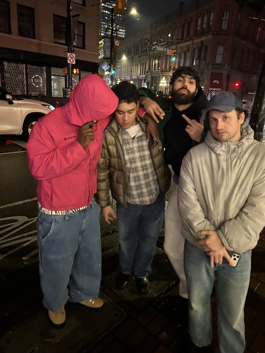 knotbink's tweet image. #diversity