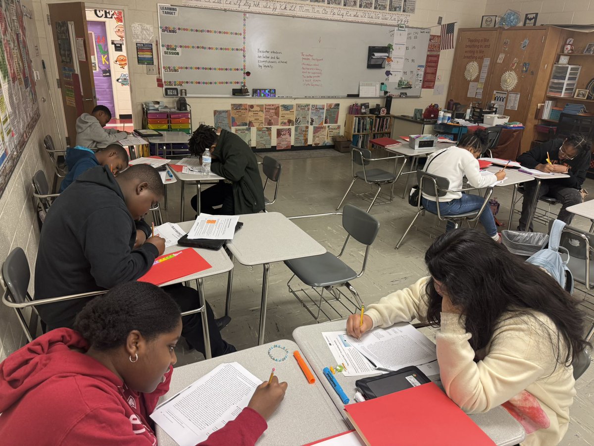 WoodlandMiddle_HCS tweet media