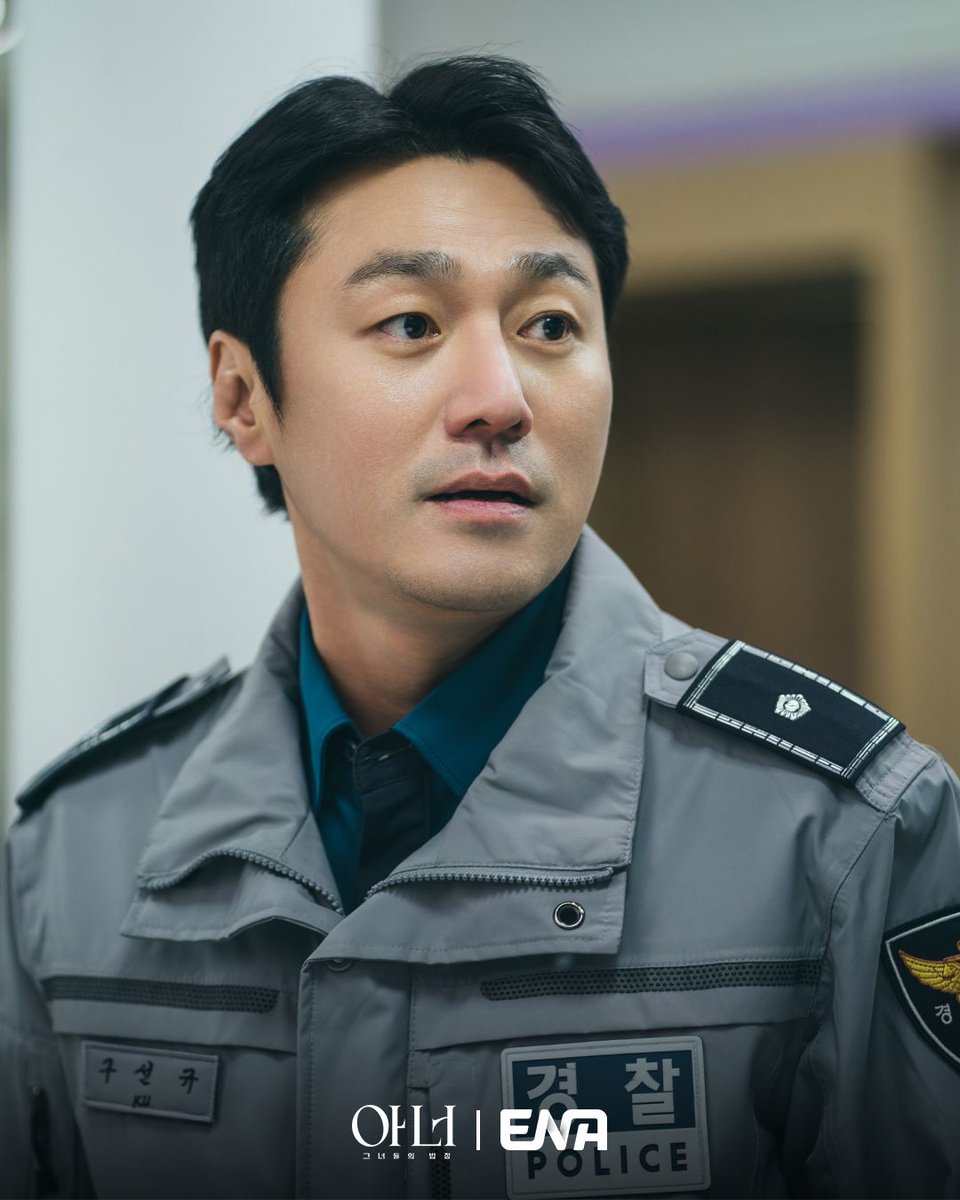 끝까지 미친 전개 만든 명품 배우들의 찬란한 연기의 힘
연우진-서현우-최영준, 미스터리 밀당의 진수! 드라마 완성도 높인 명품 연기의 향연
 
ENA월화드라마 #아너_그녀들의법정
매주 월.화 밤 10시 ENA

#ENA #ENA드라마 #ENA월화드라마 #아너 #이나영 #LeeNayoung #정은채 #JungEunChae #이청아