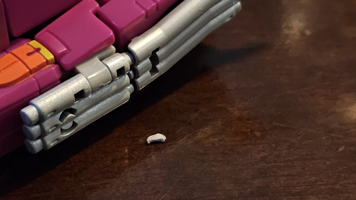 L.W. Barricade tweet media