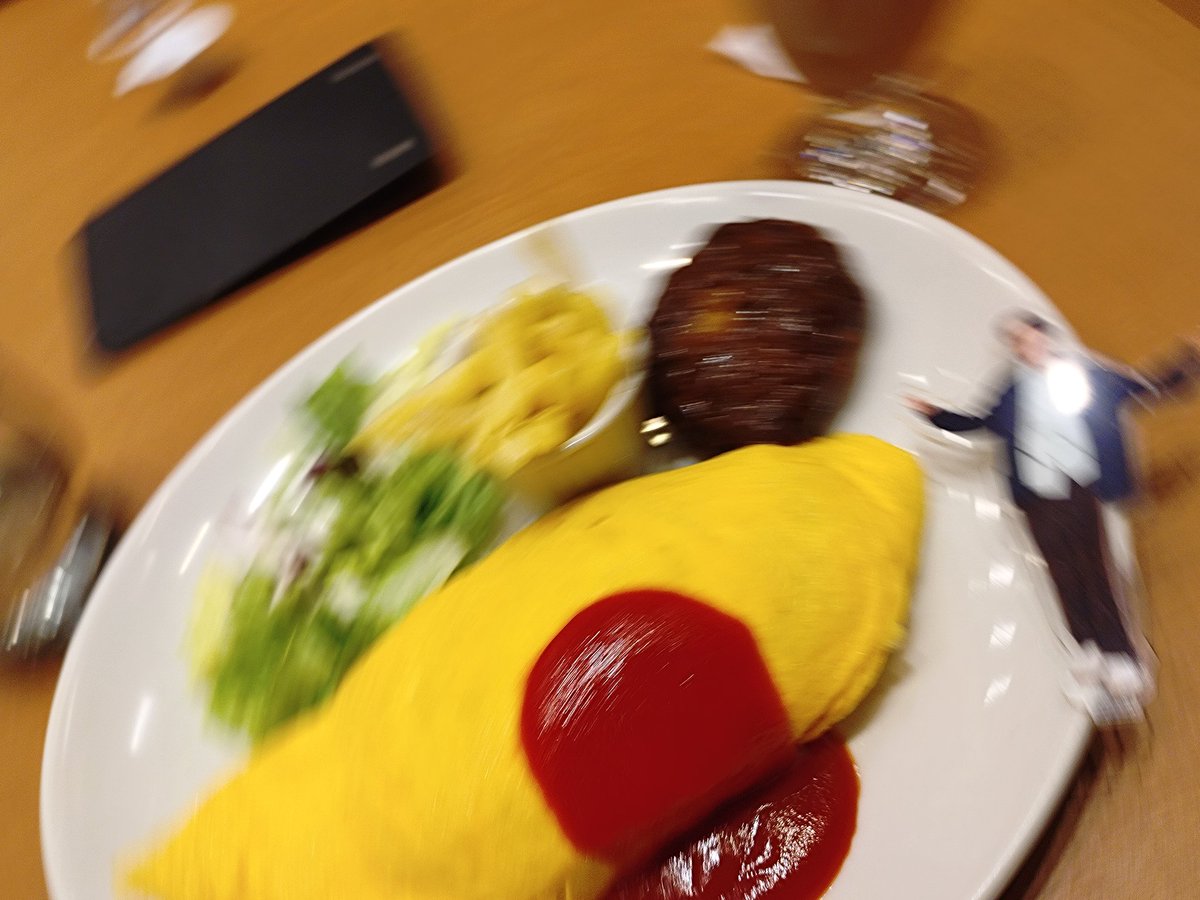 akihc83's tweet photo. 千葉公演楽しかったから私の写真も荒ぶってたよ(笑) https://t.co/tocqo6LhjA